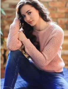 Elite escort service in Nakashipara for home and hotel visits